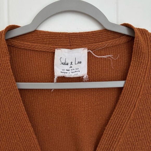 Chic & Soft Women's Cardigan in Rich Orange - Picture 3 of 7